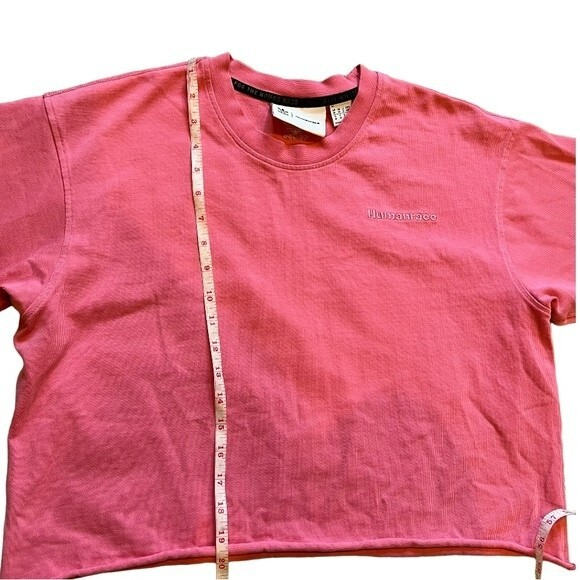 ADIDAS X HUMANRACE PHARRELL WILLIAMS T-SHIRT CROPPED OVERSIZED BARBIE PINK SZ M - Picture 16 of 16